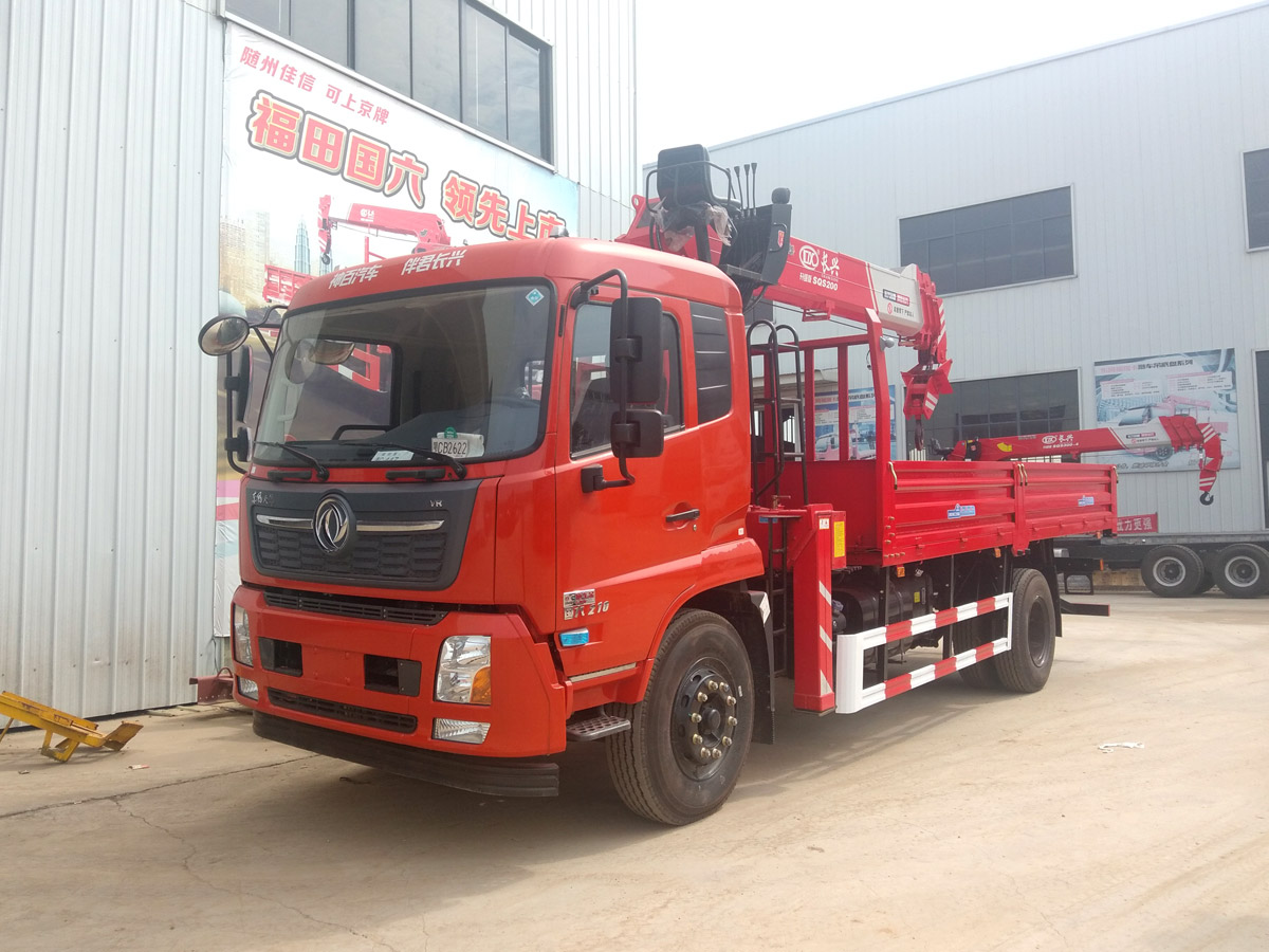 東風天錦VR上裝長興質尊版8噸直臂式吊機