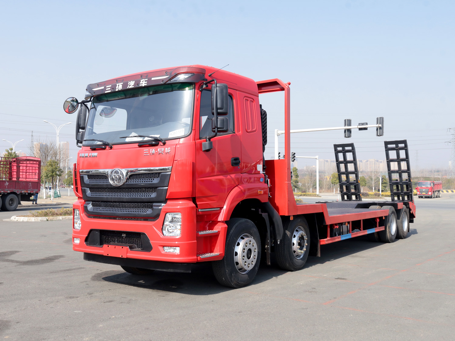 三環昊龍T5前四后八凹板運輸車