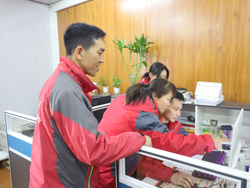 長興吊機頂尖的研發團隊-是時候展現實力了