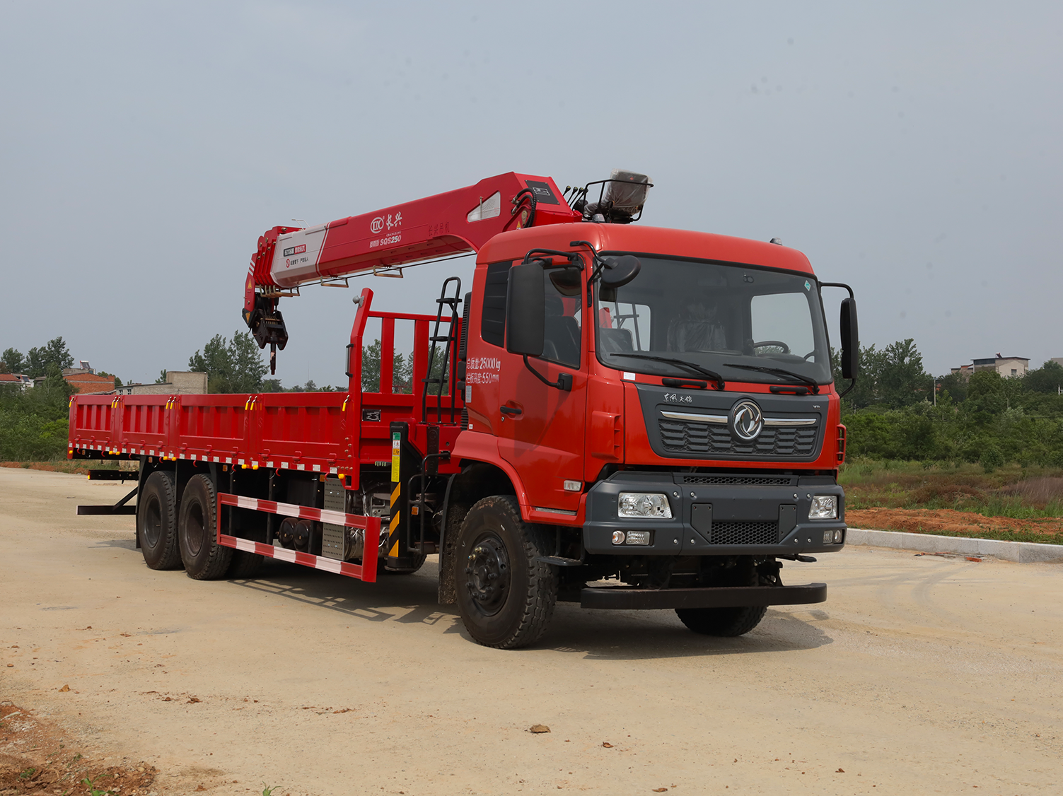 東風(fēng)天錦后八輪隨車吊長興12噸5節(jié)